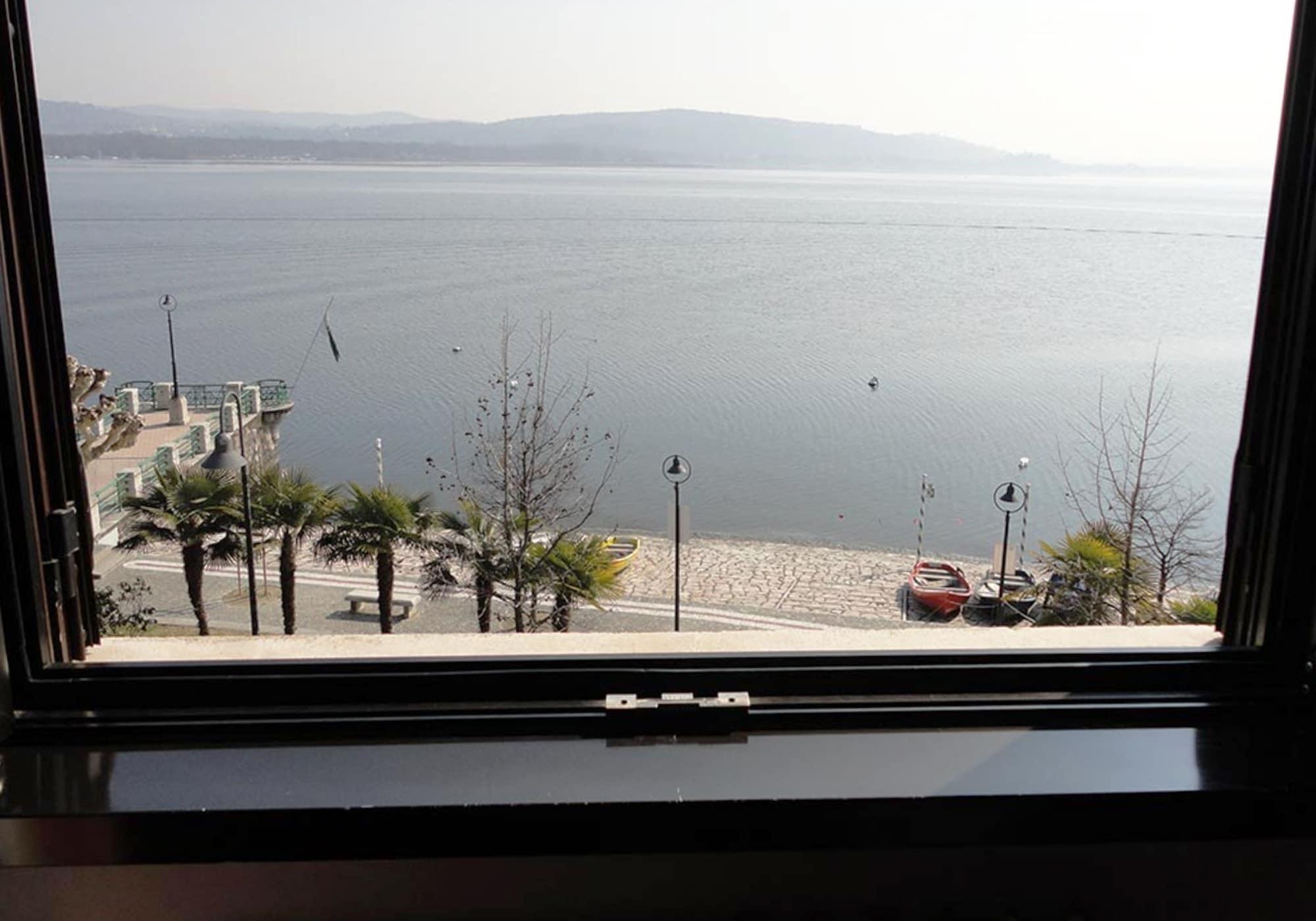 Hotel Giardino Arona Exterior photo
