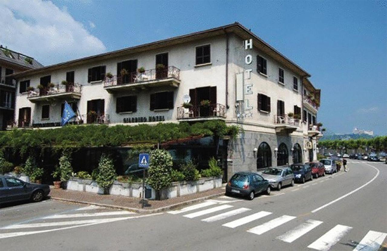 Hotel Giardino Arona Exterior photo